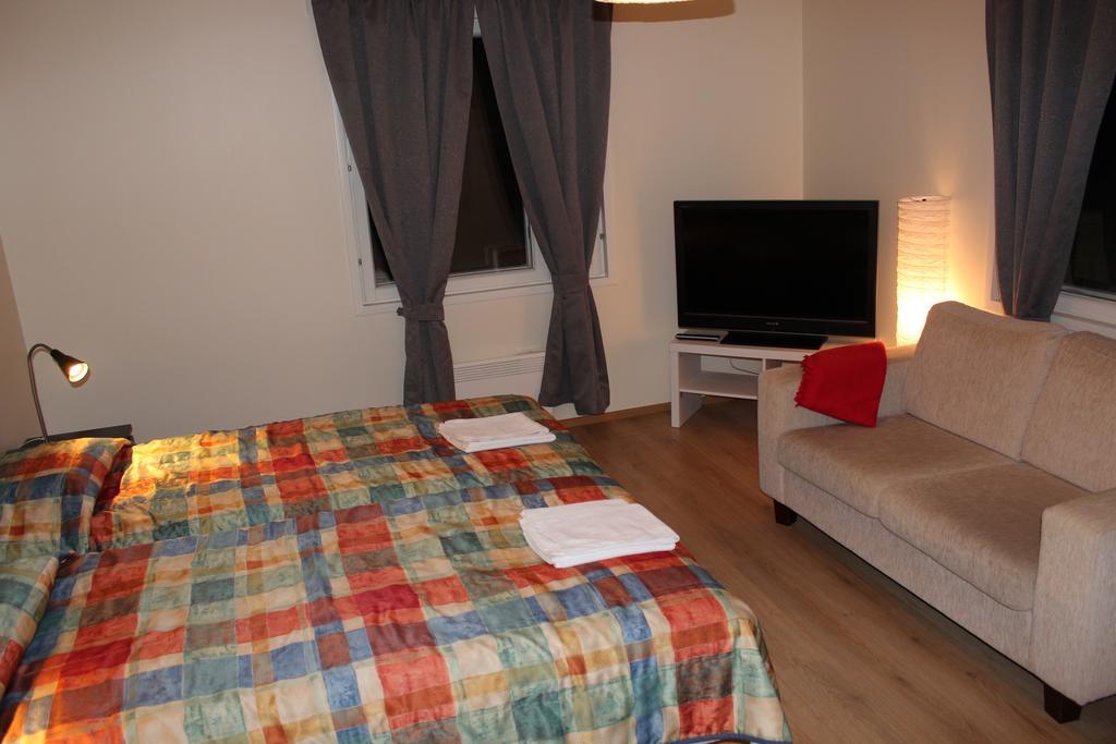 Hotel Aakenus Holiday Home Kymppi Rovaniemi Room photo